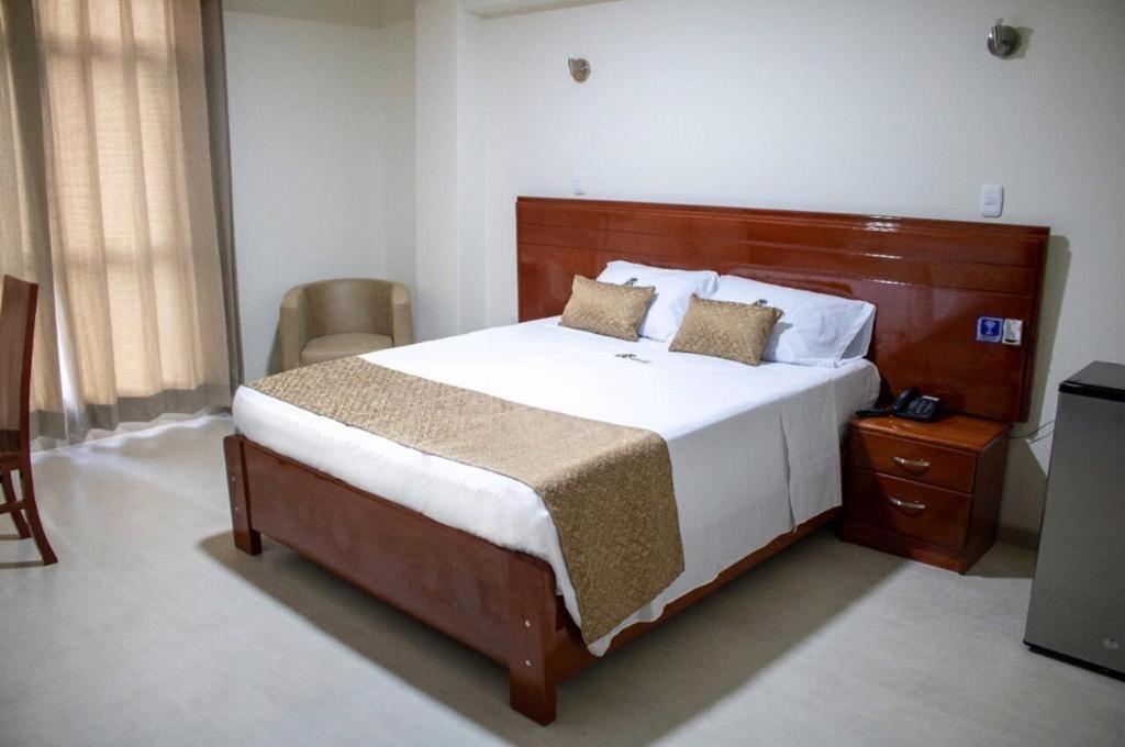 Hotel Americano Jaén Extérieur photo